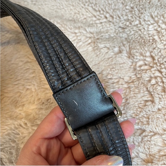 Chanel Coco Cocoon Quilted Puffer Messenger Bag - Picture 14 of 17